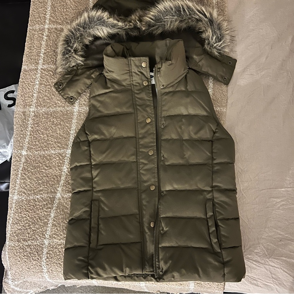 Old Navy puffy vest